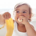 Mấy tháng cho trẻ ăn dặm là tốt nhất