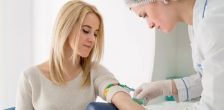 Giá xét nghiệm máu khi mang thai