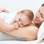 Nên cho bé bú tối thiểu bao lâu? Thời điểm nào nên cai sữa cho bé