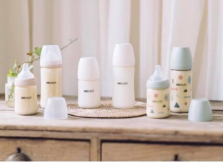 Bé sơ sinh bú bình hay nôn trớ: Mẹ cần lưu ý gì cho bé?