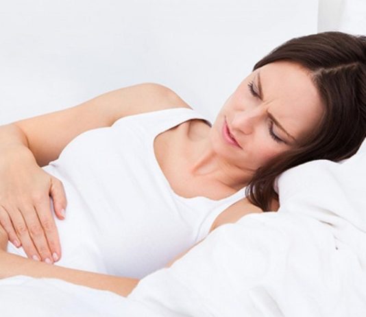 Bầu bị đau bụng bên trái: Nguyên nhân thường gặp & khi nào cần đi khám?