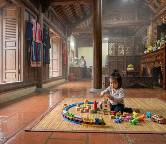 Nhà ẩm mốc có ảnh hưởng đến phổi trẻ nhỏ không?