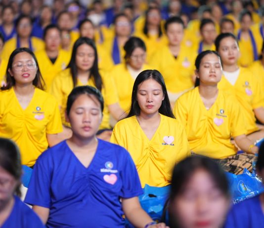 Yoga-bau-tai-festival-me-bau-em-be-kidsplaza2026-thu-gian-cung-me-nhan-qua-den-2-trieu-dong-2